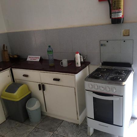 One World Village Guesthouse Bakau Dış mekan fotoğraf