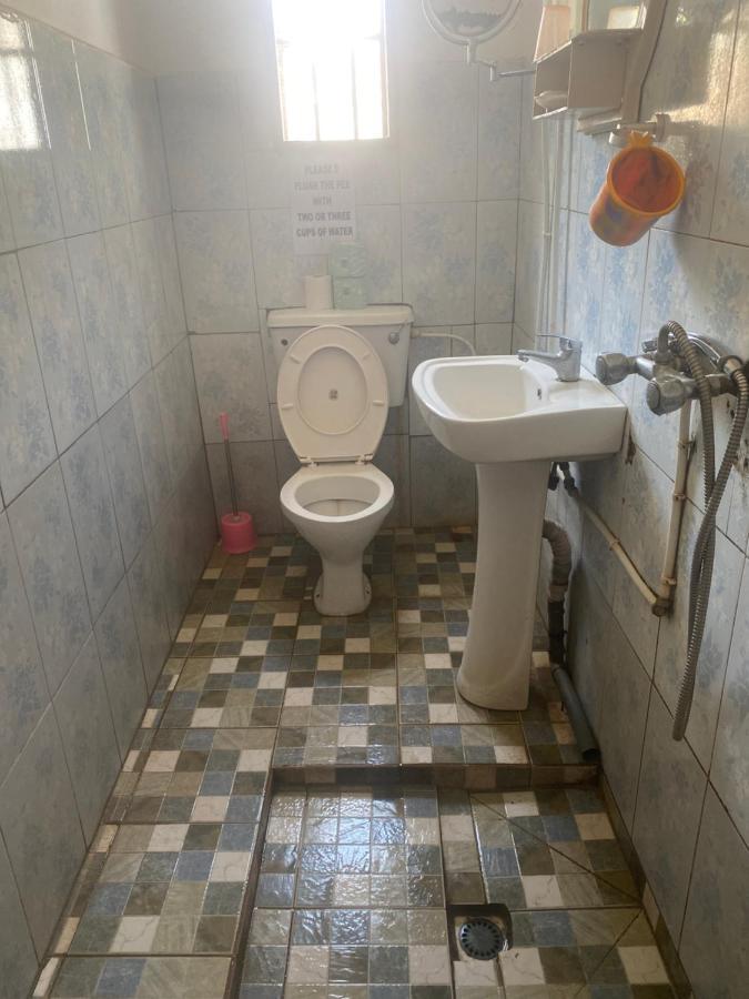 One World Village Guesthouse Bakau Dış mekan fotoğraf