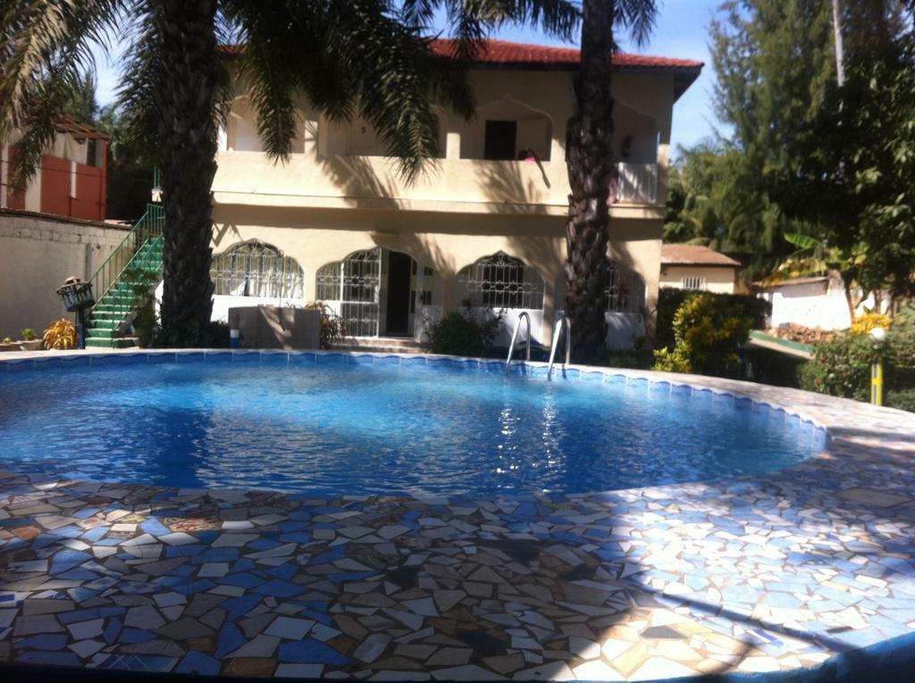 One World Village Guesthouse Bakau Dış mekan fotoğraf